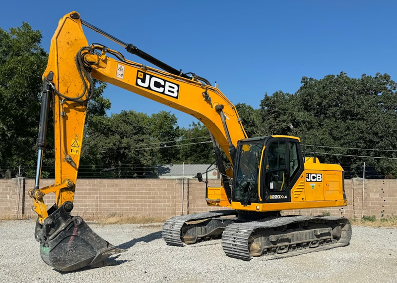 2019 JCB JS220XLC Hydraulic Excavator