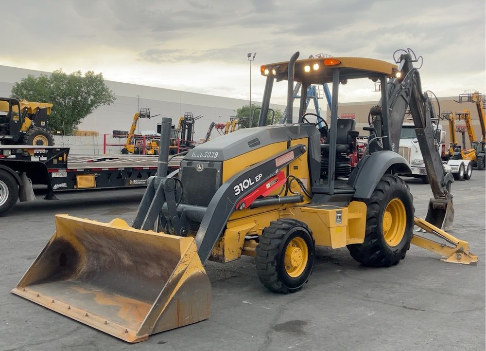 2019 John Deere 310L EP 4WD